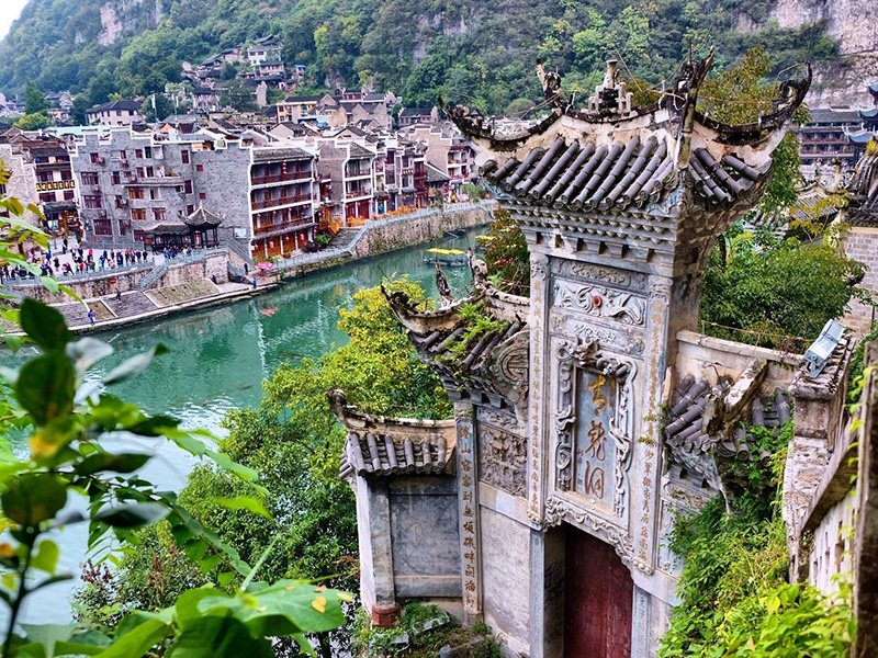 Templi e grotte di zhenyuan