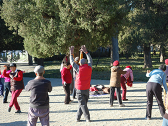 esercizi degli anziani