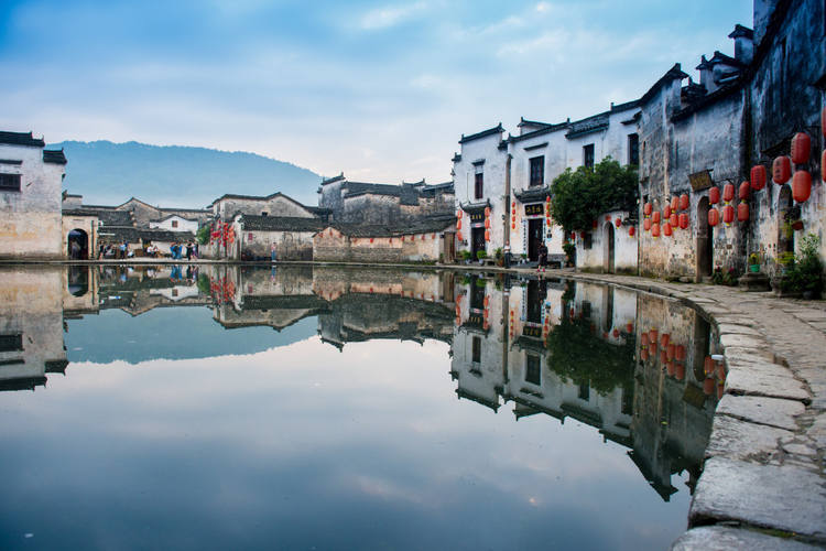 Segreti della Cina rurale: villaggi antichi e Monte Huangshan