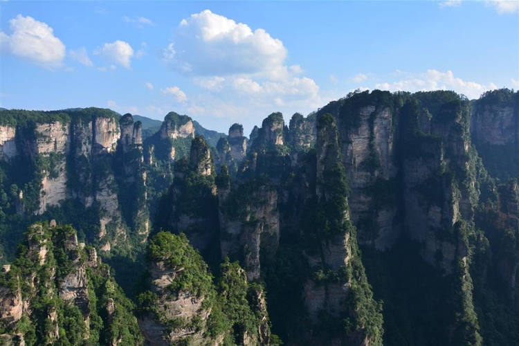 BELEZZE NATURALI :Pechino-Xi'an-Zhangjaijie-Guilin-Shanghai